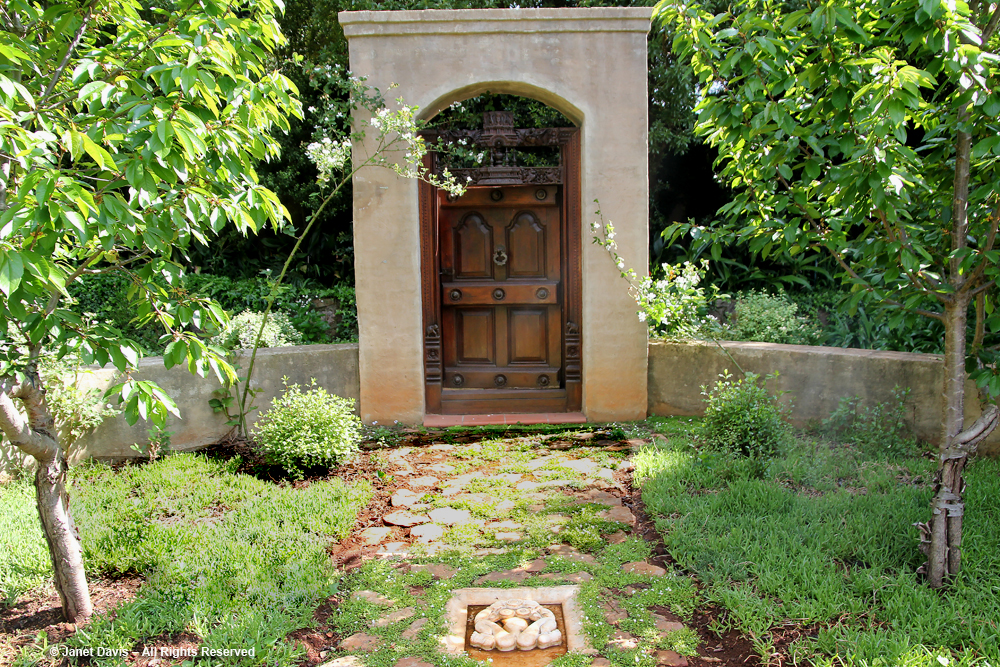 Arch & Door