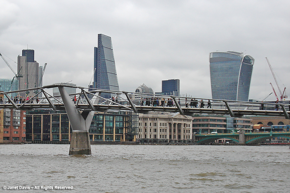 London's Cheese Grater & Walkie-Talkie Buildings