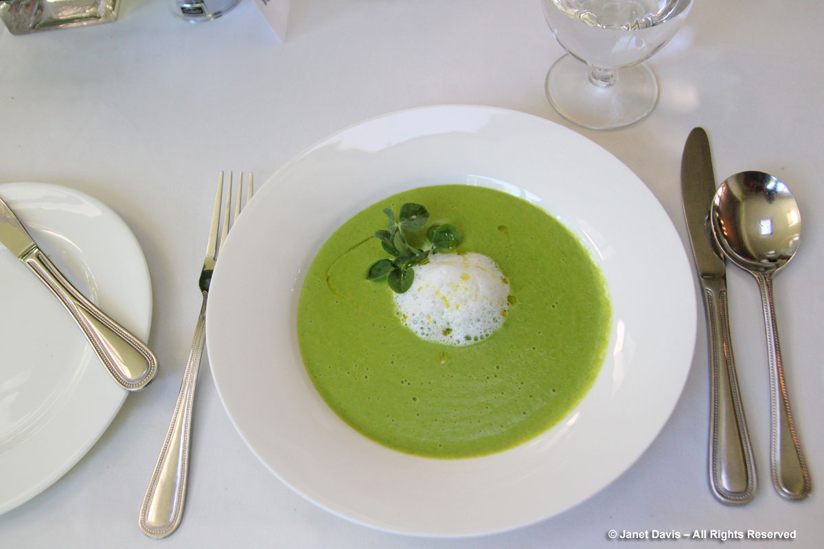 Pea-and-mint soup-The Greenhouse-Cellars Hohenort