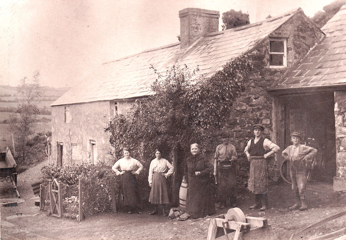 Campbell Family House & Blacksmith Shop- Glen Corner-County Down