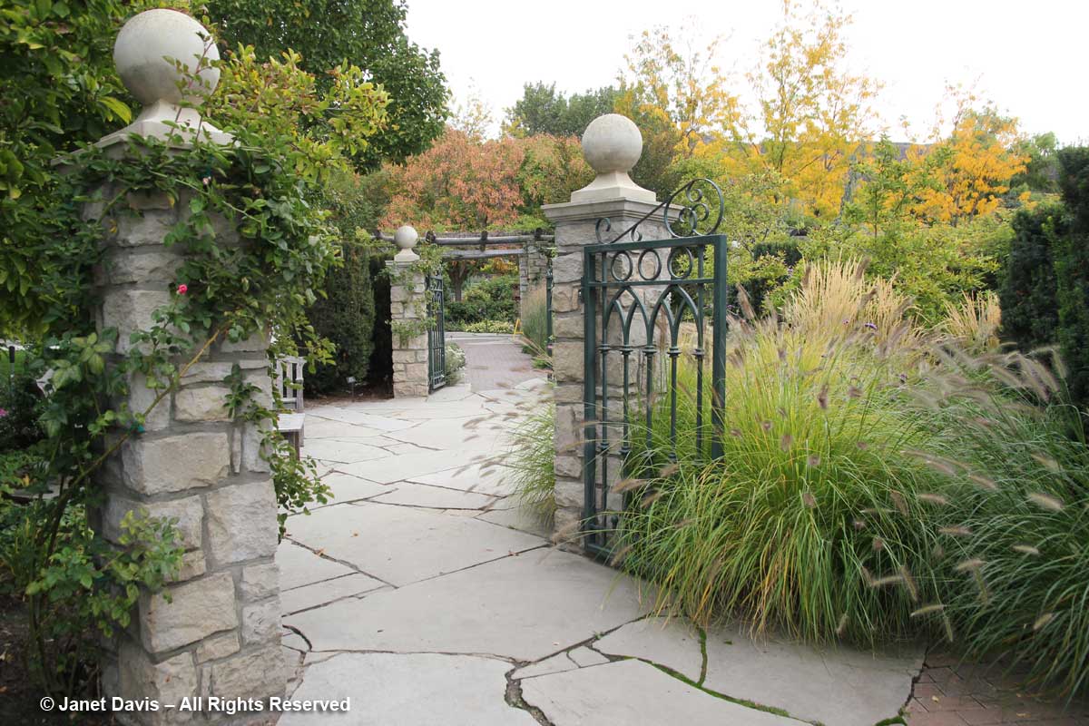 Gate-English garden-Idaho Botanical